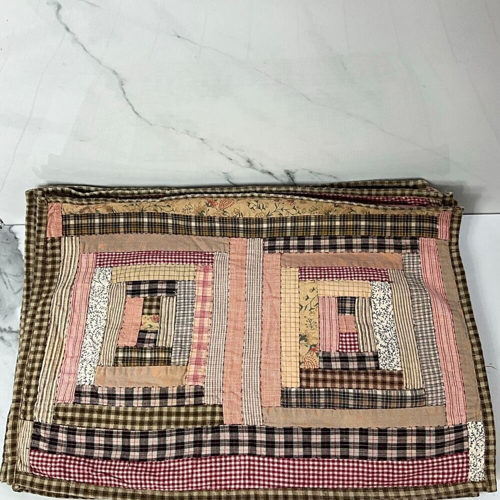 LOG CABIN Quilted Placemats